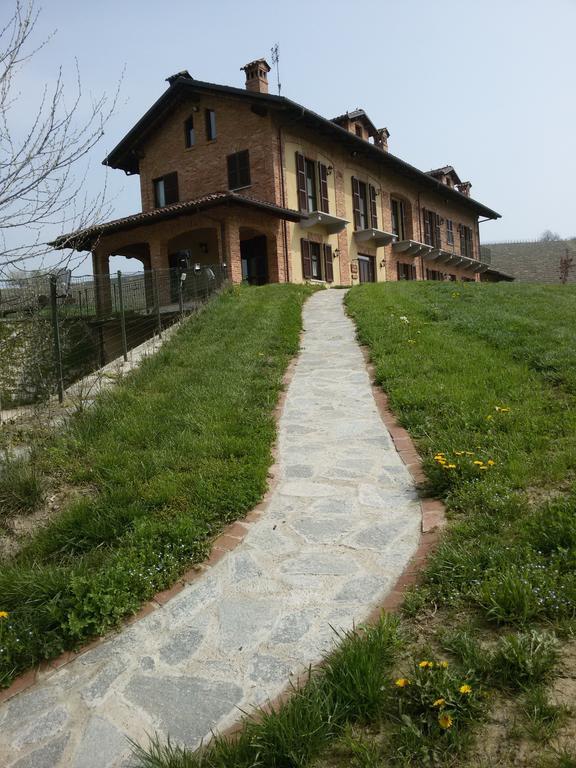 San Damiano dʼAsti Azienda Agricola Cascina Margheritaヴィラ エクステリア 写真